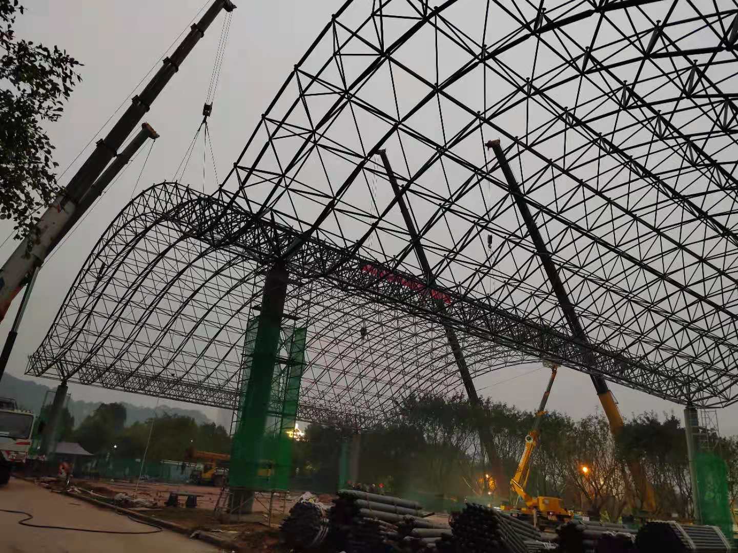 �ϴ�����